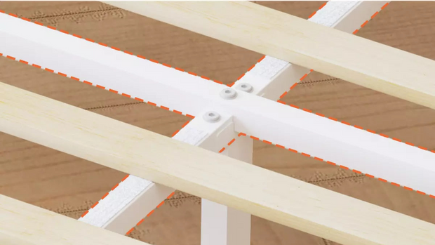 <strong>Sturdy Middle Support Beam</strong>